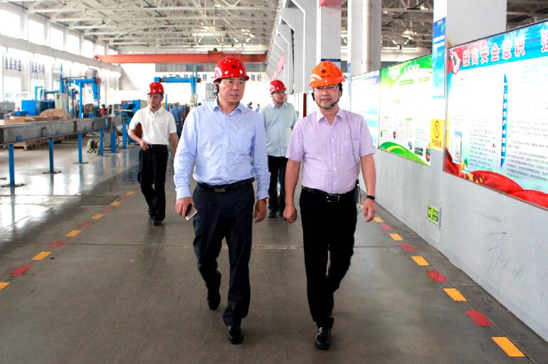 2018年5月25日，北京航天科工一院副院長(zhǎng)史紅衛(wèi)、南大科技董事長(zhǎng)韓平等領(lǐng)導(dǎo)來(lái)公司參觀