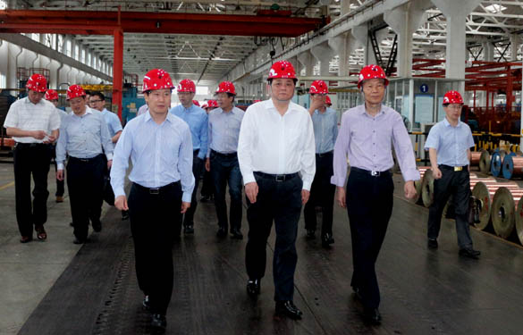 常州市委常委、常務(wù)副市長韓九云來上上電纜調(diào)研