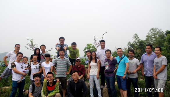 溫馨中秋節(jié)，溫暖上上人