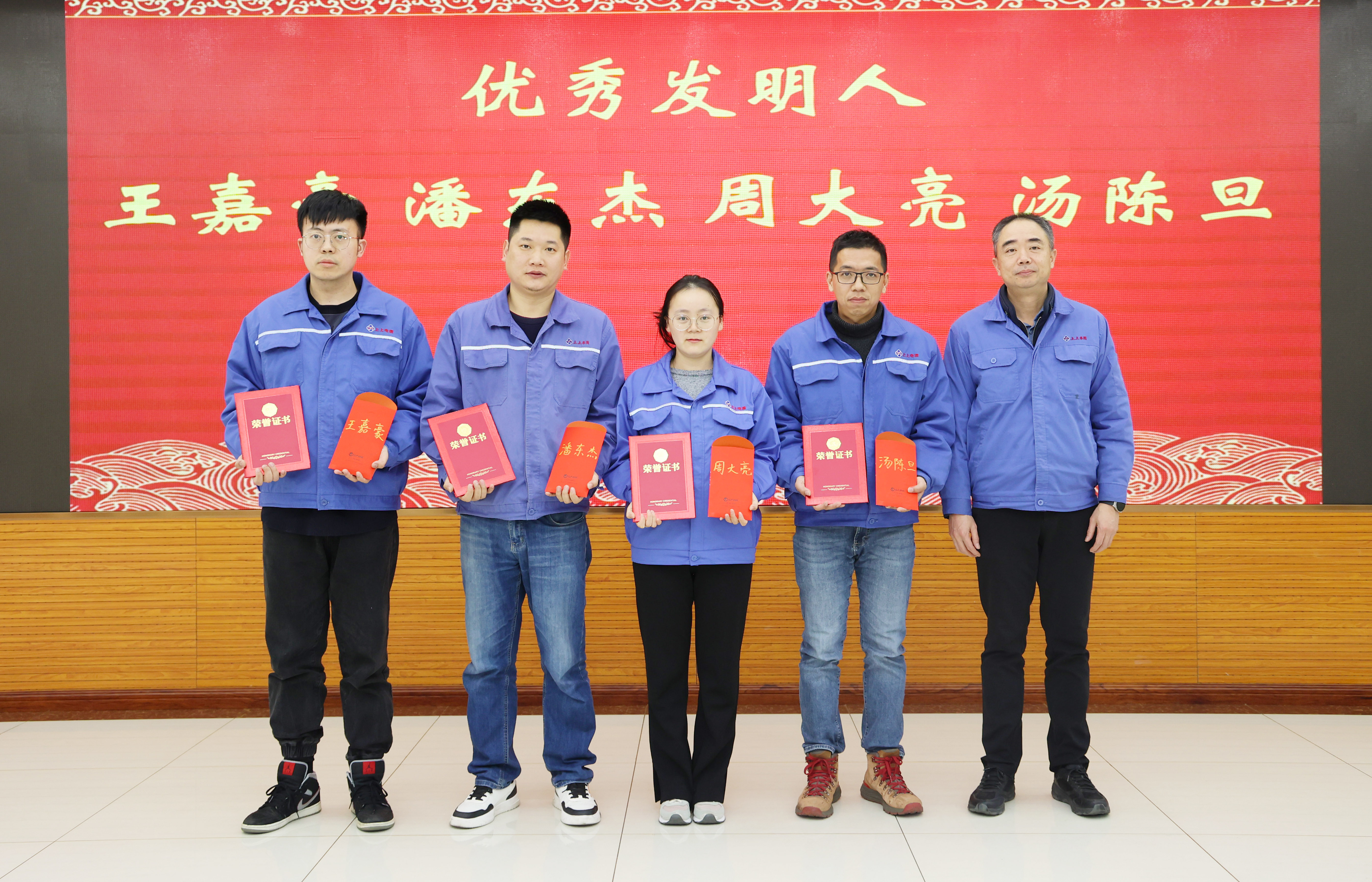 17066014749390307IzF.jpg 17066014749390307IzF.jpg