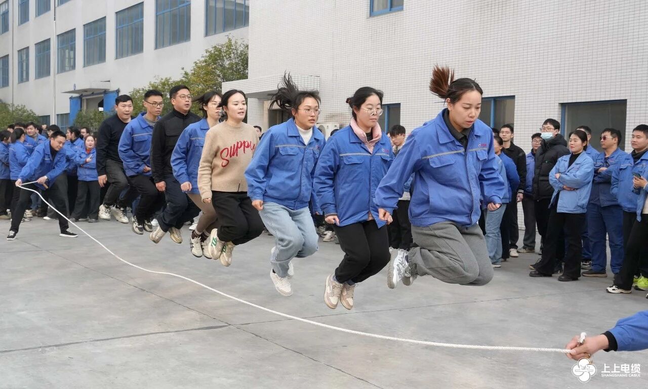 1770900684644614bPzP.jpg 1770900684644614bPzP.jpg